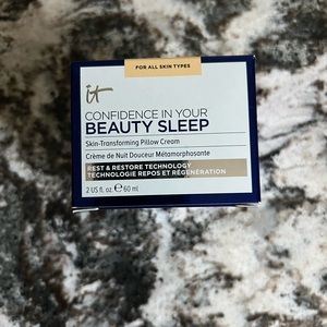 IT Cosmetics
Confidence in Your Beauty
Sleep Night Cream